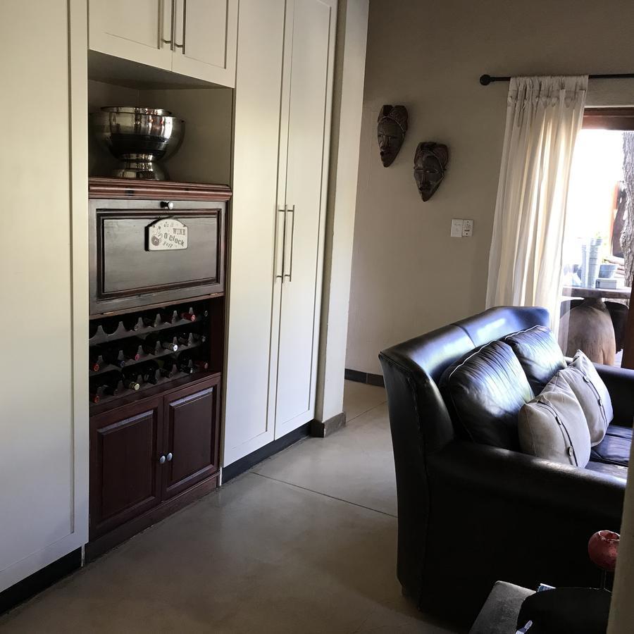 Leadwood Lodge Hoedspruit Buitenkant foto