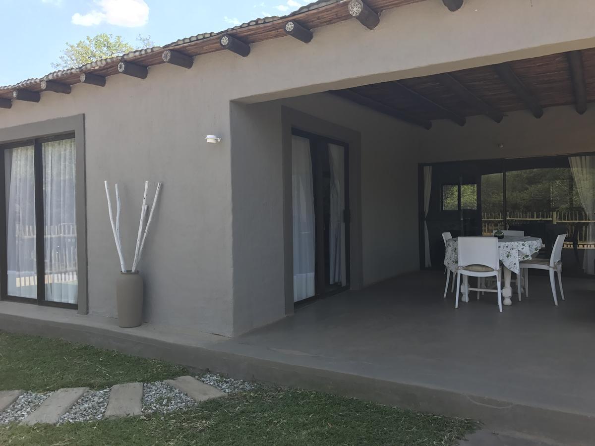 Leadwood Lodge Hoedspruit Buitenkant foto