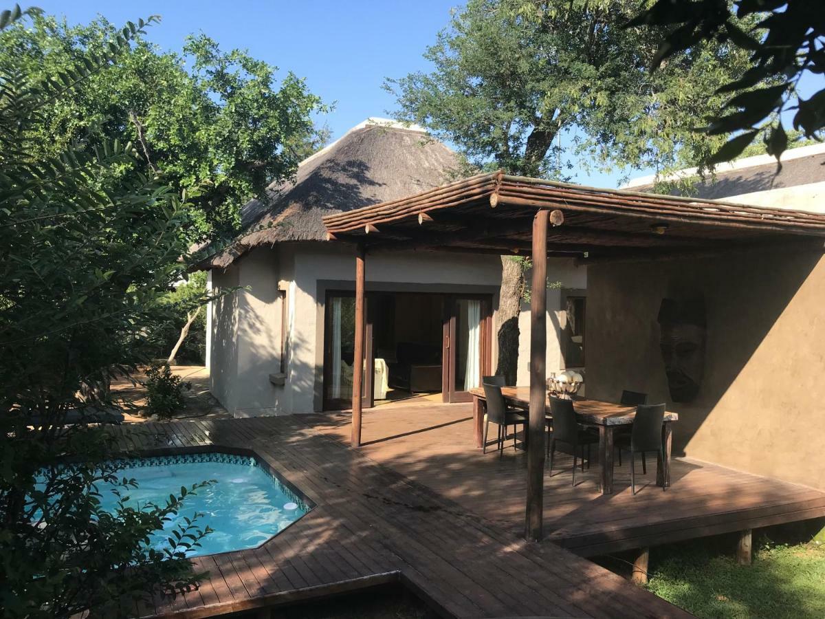 Leadwood Lodge Hoedspruit Buitenkant foto